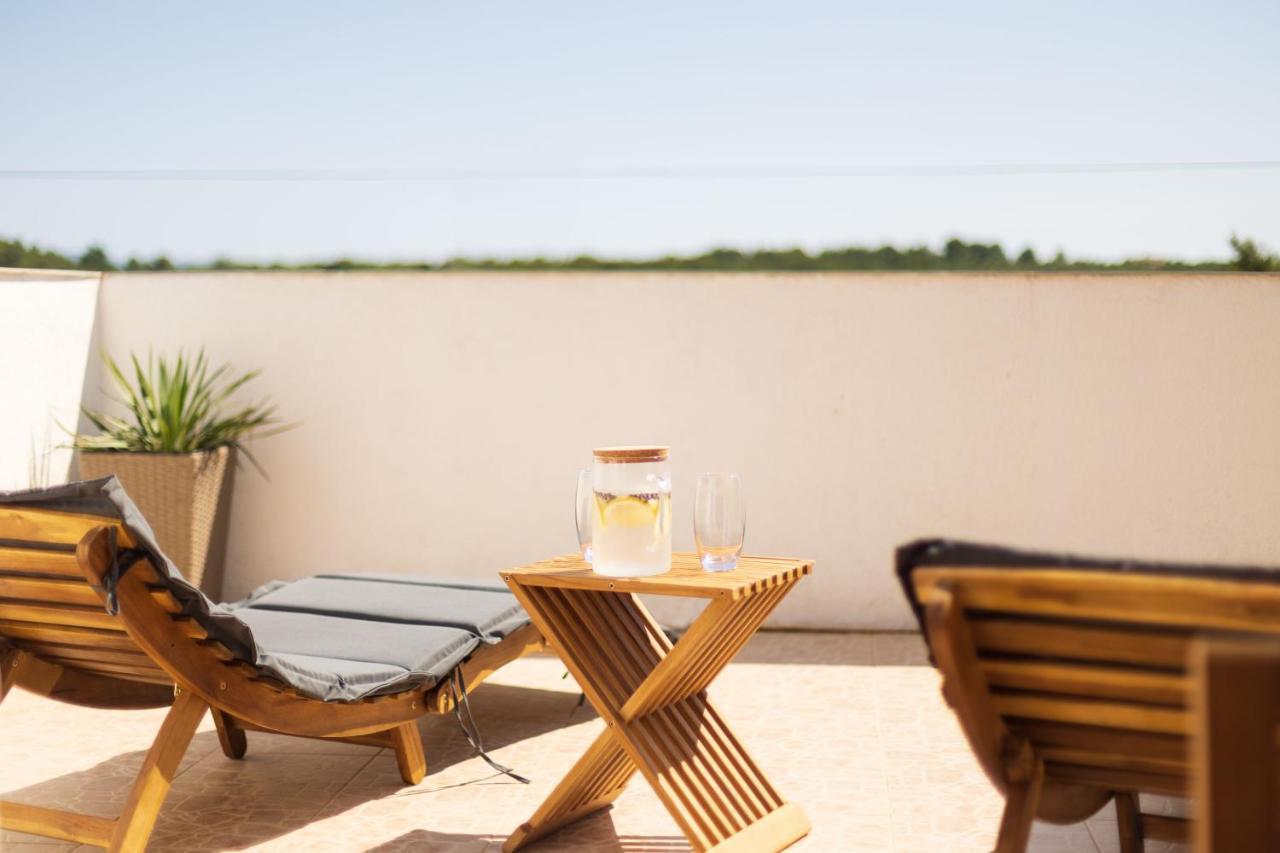 Villa Oasis With Private Pool Milna  Exterior foto